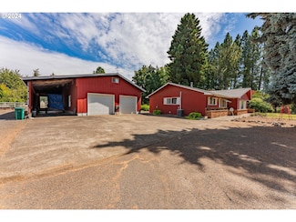 832 NE Wilsonville Rd, Newberg, OR 97132
