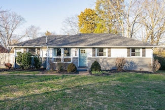 500 Whispering Hills Dr, Nashville, TN 37211