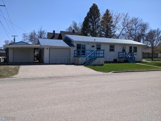 107 6th Ave W, Lisbon, ND 58054