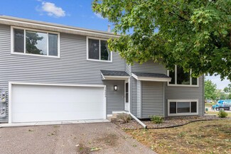 16203 Flagstaff Ct S, Rosemount, MN 55068