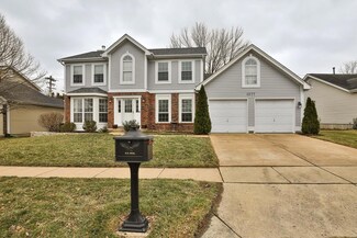 1577 Summer Chase Ln, Fenton, MO 63026