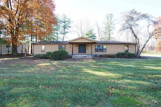 221 Broadway Ave, Bridgeport, WV 26330