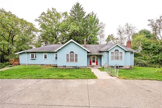 5506 Grubbs Rd, Gibsonia, PA 15044