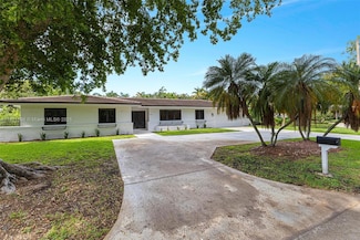 1460 Campamento Ave, Coral Gables, FL 33156