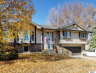8110 S 151st St, Omaha, NE 68138