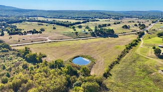 14 Hwy 71, Quinton, OK 74561