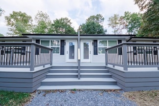 69 Plantation S, Blairsville, GA 30512