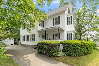 20 Walden St, Lowell, MA 01851
