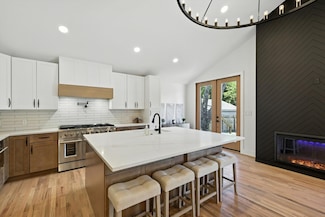 3532 W Biddison St, Fort Worth, TX 76109