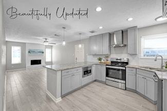 8226 Autumn Willow Dr, Tomball, TX 77375