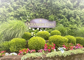 100 Daly Blvd Unit 2803, Oceanside, NY 11572