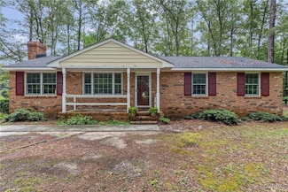 15609 Rowlett Rd, Chesterfield, VA 23838