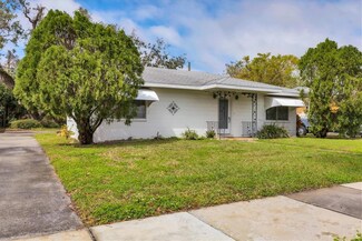 804 33rd Street Ct W, Bradenton, FL 34205
