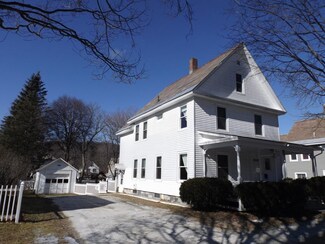 9 Park St, Proctor, VT 05765