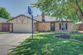 12420 SW 5th St, Yukon, OK 73099