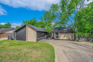 3802 Valley Oaks Dr, Bryan, TX 77802