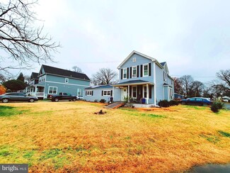 5101 Emerson St, Hyattsville, MD 20781
