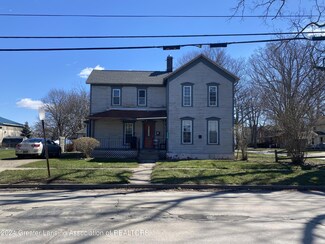 119 S Cedar St, Owosso, MI 48867