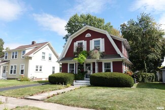 961 Jefferson St, Galesburg, IL 61401