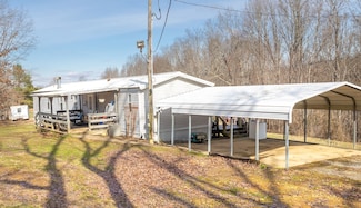 259 Clyde Webb Rd, Tennessee Ridge, TN 37178