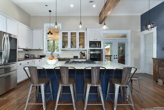 1515 W Houston St, San Antonio, TX 78207