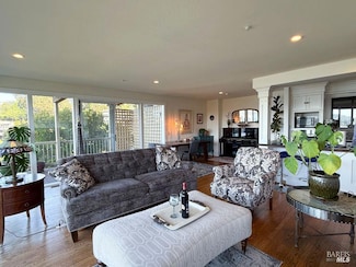 48 Marion Ave, Sausalito, CA 94965
