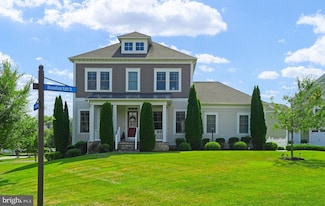 41761 Bloomfield Path St, Ashburn, VA 20148