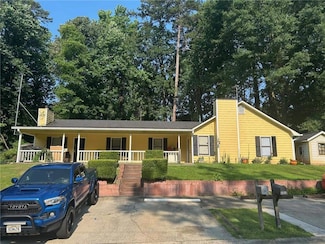 2128 Valley Oaks Dr SE, Smyrna, GA 30080
