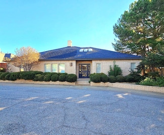 4902 Hillsboro Ct, Midland, TX 79705