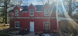 810 Airport Rd, Saint Louis, MO 63135