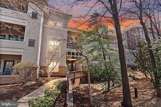 12012 Taliesin Place Unit 26, Reston, VA 20190