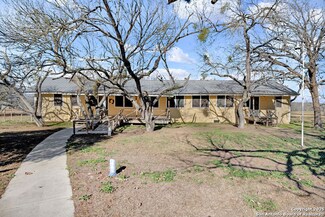 10465 New Sulphur Springs Rd, San Antonio, TX 78263