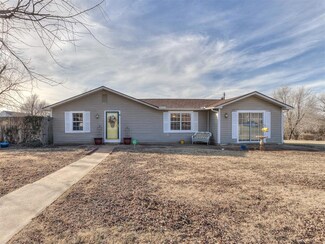 5319 S Triplett Rd, Guthrie, OK 73044