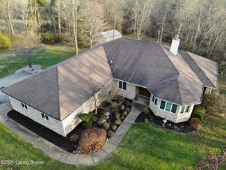 904 Bart Smith Rd, Smithfield, KY 40068