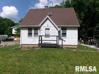 2013 Meadow Ave, East Peoria, IL 61611