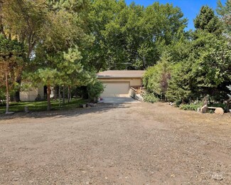 14919 Sunny Slope Rd, Caldwell, ID 83607