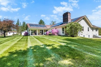 693 Longview Dr, Manchester, VT 05255
