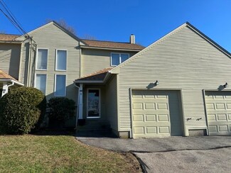 88 Nipmuc Trail Unit C, North Providence, RI 02904