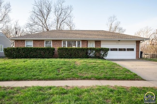 5221 SW 32nd St, Topeka, KS 66614