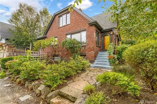 7018 32nd Ave NW, Seattle, WA 98117
