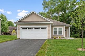 693 Aspen Ln, Montrose, MN 55363