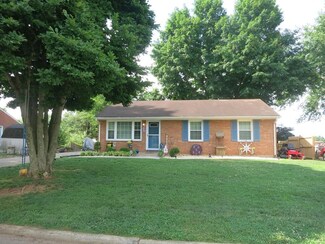 4725 Casper Dr NE, Roanoke, VA 24019