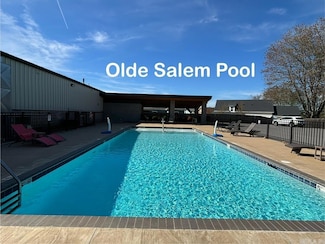 1121 Essex Dr, Benton, AR 72019