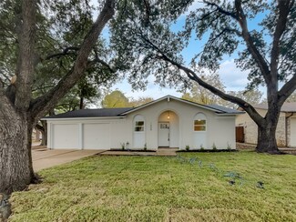 1008 Calcutta St, Hurst, TX 76053