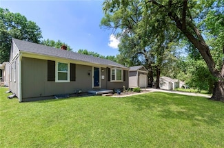 7020 Evanston Ave, Raytown, MO 64133