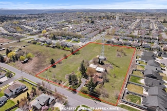 8919 N Cedar Rd, Spokane, WA 99208