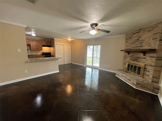 10157 Peppertree Ln, Fort Worth, TX 76108