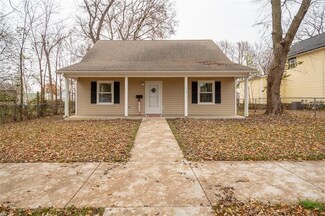 113 S Elm St, Ottawa, KS 66067