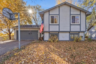 1501 80th Ave N, Brooklyn Park, MN 55444