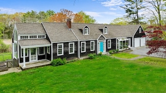 128 Argilla Rd, Ipswich, MA 01938